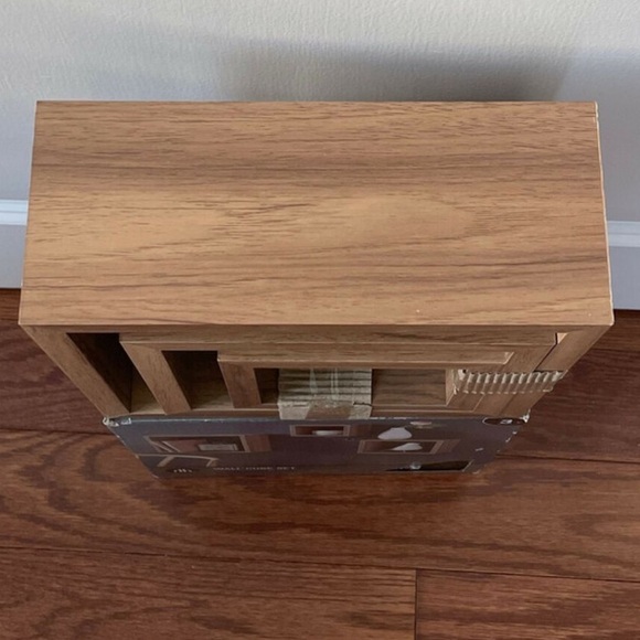 Wall Cube Set / Floating Wall Shelf Cubes - 3 Piece - Picture 7 of 10